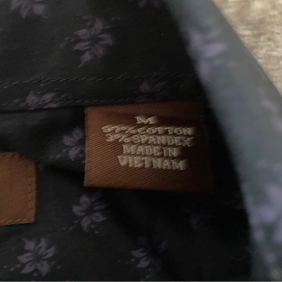 Perry Ellis Slim Fit Button Down Shirt Short Sleeve Floral Medium NWT - Picture 4 of 8